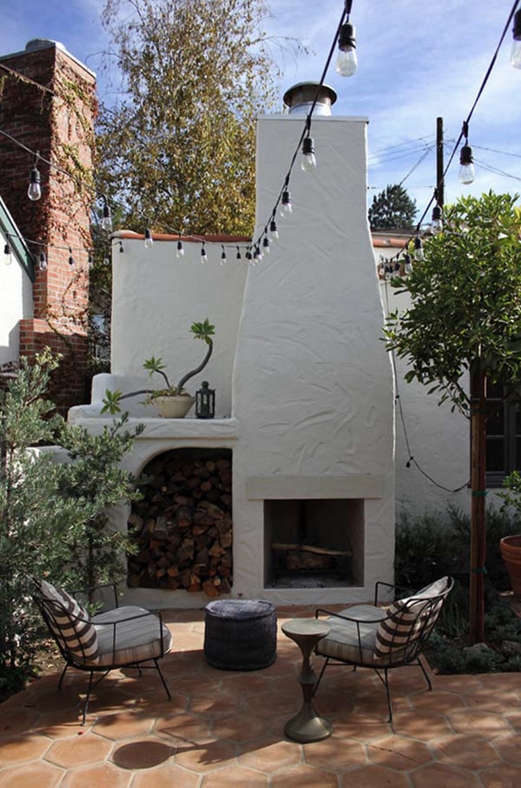 Spanish Colonial Home in Los Feliz Hills 18