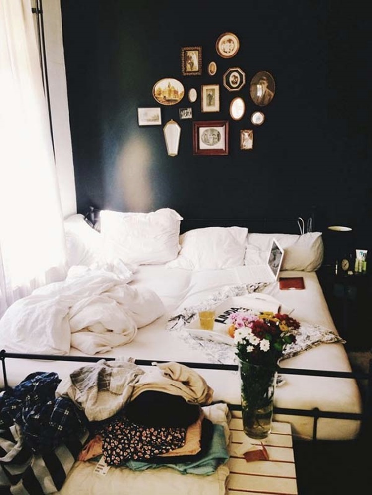 Bedrooms in black and white 19