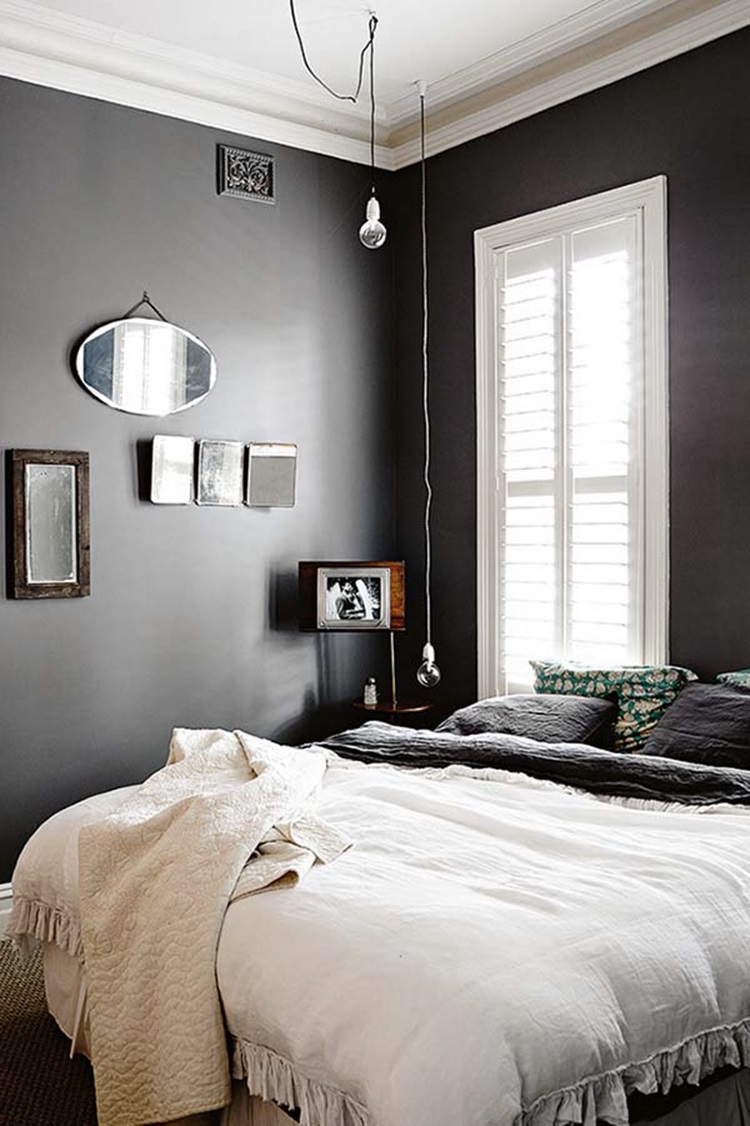 Bedrooms in black and white 6