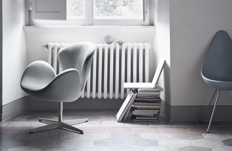 Drop-chair-by-Arne-Jacobsen-Fritz-Hansen 14