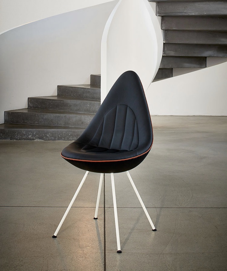 Drop-chair-by-Arne-Jacobsen-Fritz-Hansen 6