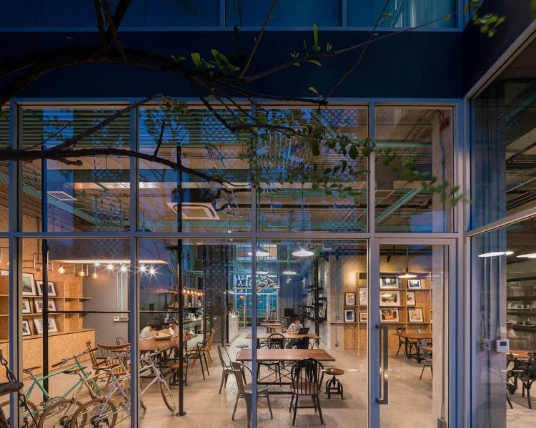 modern-cafe-and-in-thailand-10
