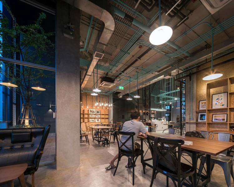 modern-cafe-and-in-thailand-9