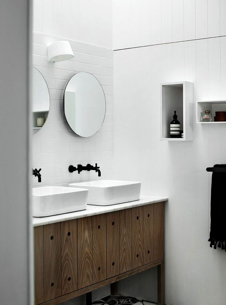 Bathrooms in the Scandinavian style 13